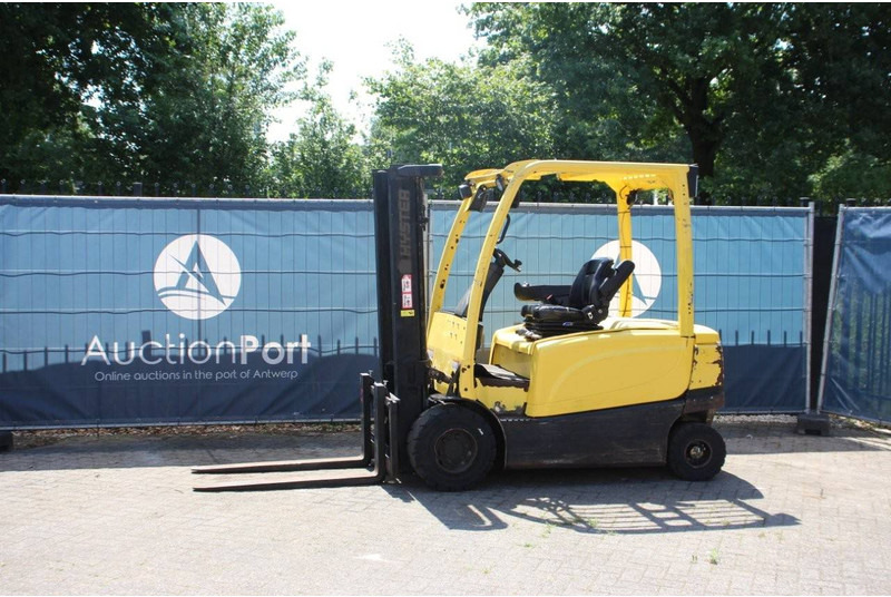 Hyster J3.0XN - Ηλεκτροκίνητο περονοφόρο: φωτογραφία 1 Hyster J3.0XN - Ηλεκτροκίνητο περονοφόρο: φωτογραφία 1