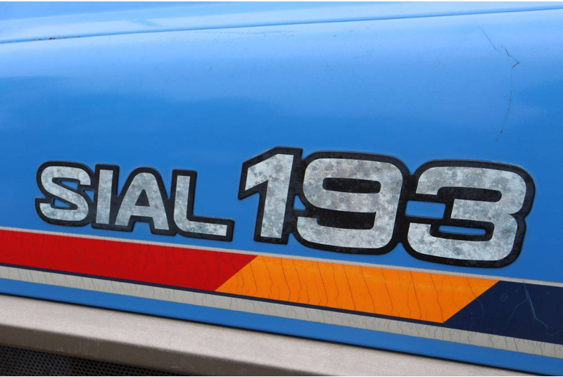 Τρακτέρ Iseki TF193F: φωτογραφία 12