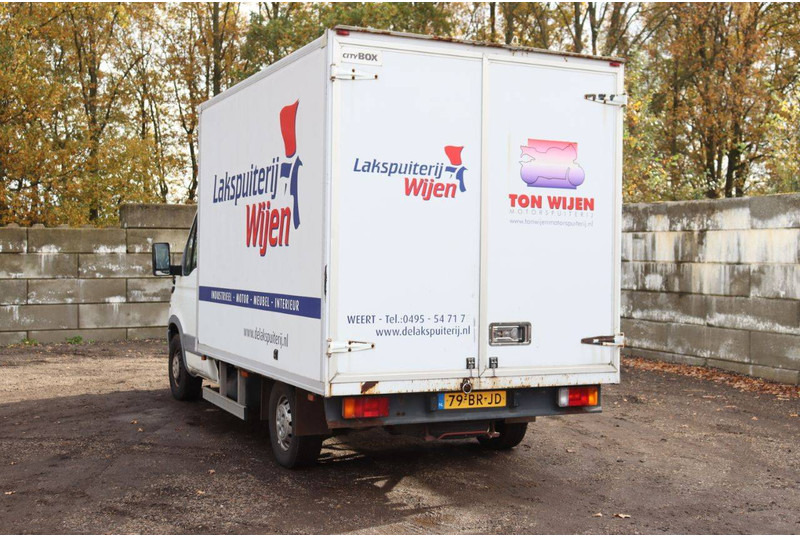 Iveco Daily 35S - Βαν: φωτογραφία 4 Iveco Daily 35S - Βαν: φωτογραφία 4