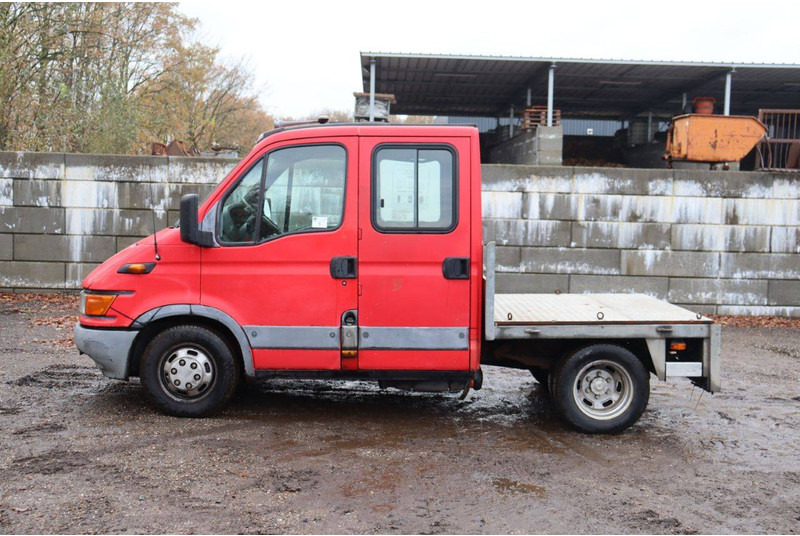 Iveco Daily 40C 40C - Βαν: φωτογραφία 2 Iveco Daily 40C 40C - Βαν: φωτογραφία 2