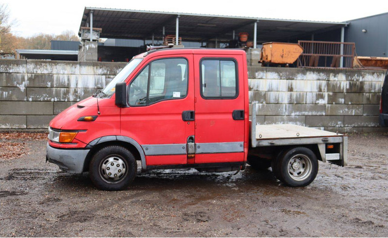 Iveco Daily 40C 40C - Βαν: φωτογραφία 1 Iveco Daily 40C 40C - Βαν: φωτογραφία 1