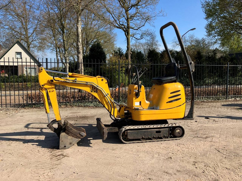 JCB 8008 - Μίνι εκσκαφέας: φωτογραφία 1 JCB 8008 - Μίνι εκσκαφέας: φωτογραφία 1