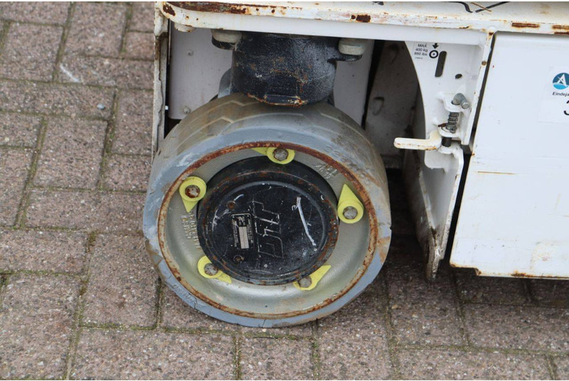 Πλατφόρμα εναέρια JLG 1230ES: φωτογραφία 9