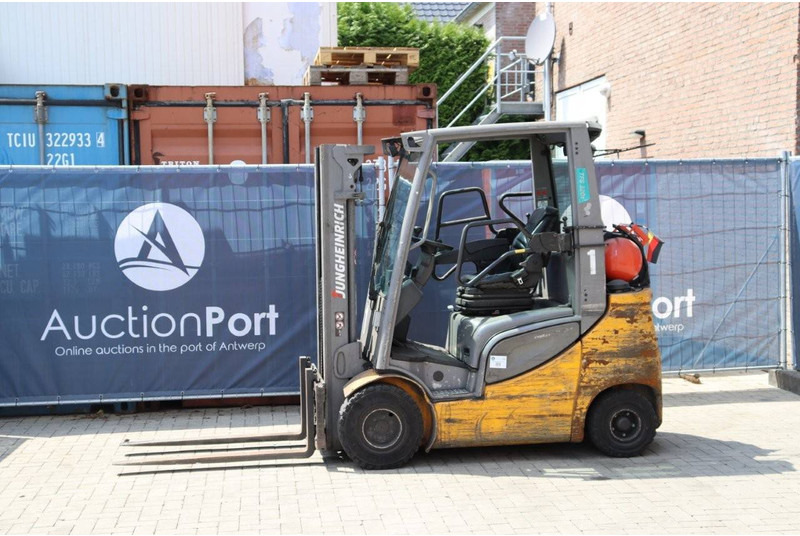 Jungheinrich TFG 320s - Υγραεριοκίνητο περονοφόρο: φωτογραφία 1 Jungheinrich TFG 320s - Υγραεριοκίνητο περονοφόρο: φωτογραφία 1