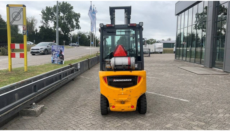 Jungheinrich TFG 430 - Υγραεριοκίνητο περονοφόρο: φωτογραφία 4 Jungheinrich TFG 430 - Υγραεριοκίνητο περονοφόρο: φωτογραφία 4