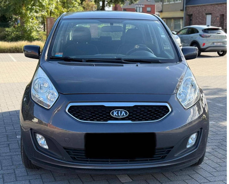 Kia Venga (I) 1.4 CVVT - Λιμουζίνα/ Sedan: φωτογραφία 5 Kia Venga (I) 1.4 CVVT - Λιμουζίνα/ Sedan: φωτογραφία 5