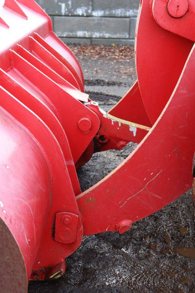 Ελαστιχοφόρος φορτωτής Komatsu WA 270-3: φωτογραφία 12