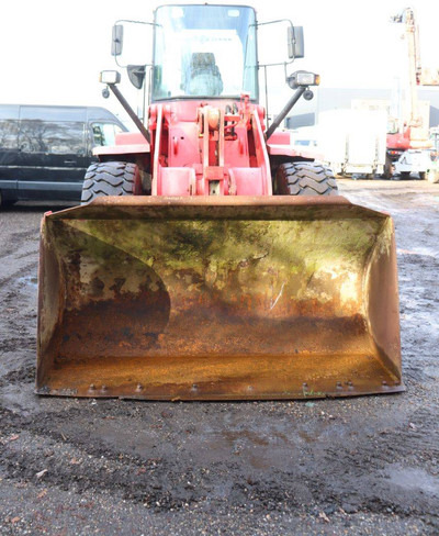 Ελαστιχοφόρος φορτωτής Komatsu WA 270-3: φωτογραφία 8