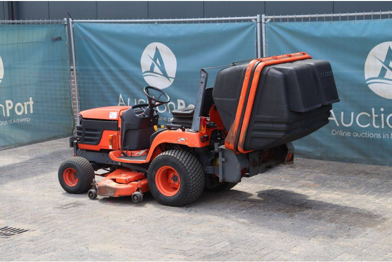 Kubota BX2200D - Χλοοκοπτικό: φωτογραφία 3 Kubota BX2200D - Χλοοκοπτικό: φωτογραφία 3