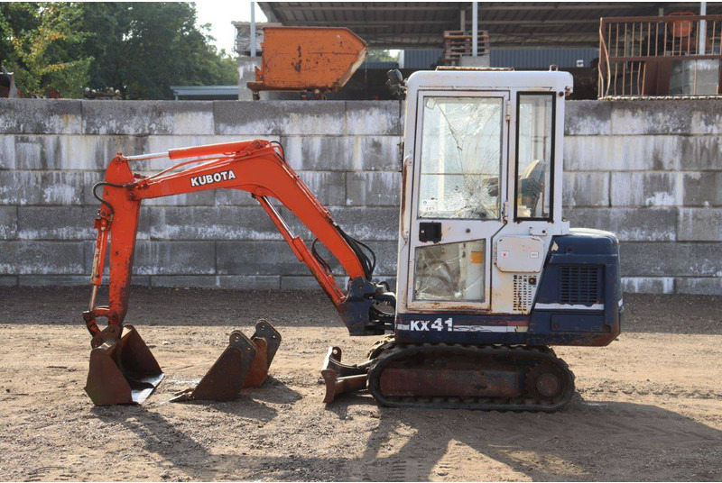 Kubota KX-41 - Ερπυστριοφόρος εκσκαφέας: φωτογραφία 2 Kubota KX-41 - Ερπυστριοφόρος εκσκαφέας: φωτογραφία 2