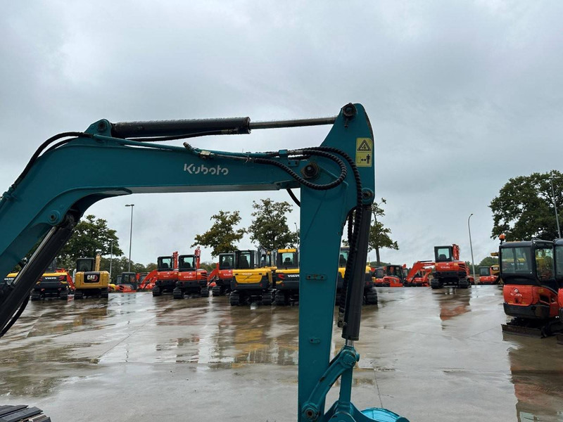 Ερπυστριοφόρος εκσκαφέας Kubota KX155-3SZ: φωτογραφία 12