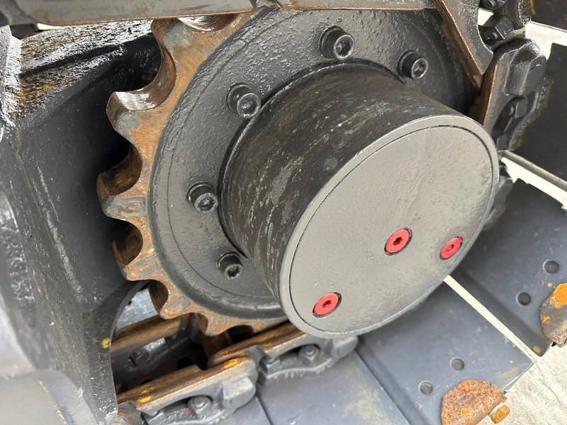 Ερπυστριοφόρος εκσκαφέας Kubota KX155-5: φωτογραφία 17
