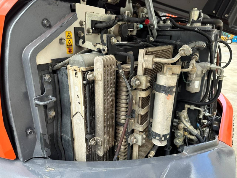 Ερπυστριοφόρος εκσκαφέας Kubota KX165-5: φωτογραφία 18