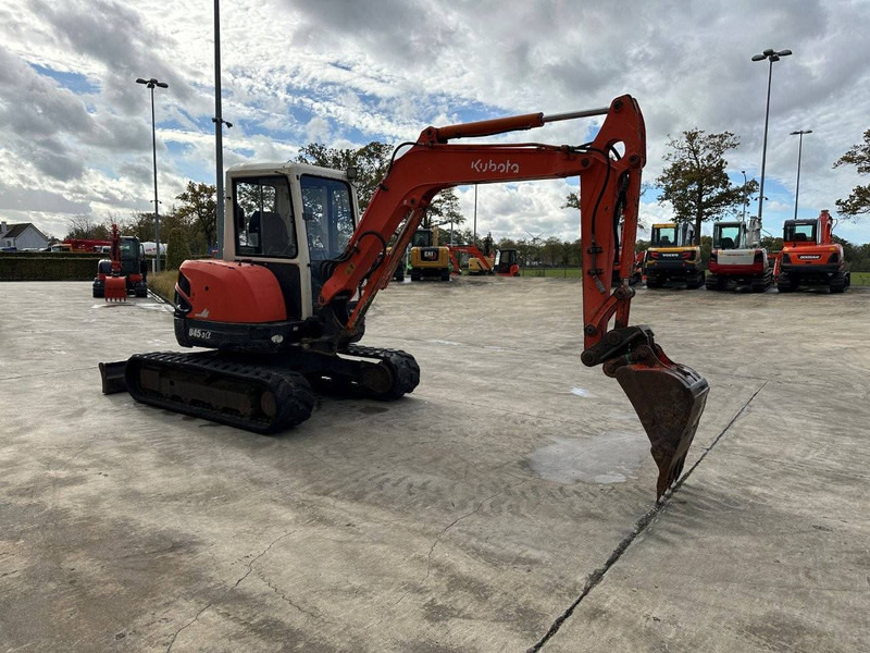 Kubota U-45-3 - Ερπυστριοφόρος εκσκαφέας: φωτογραφία 3 Kubota U-45-3 - Ερπυστριοφόρος εκσκαφέας: φωτογραφία 3