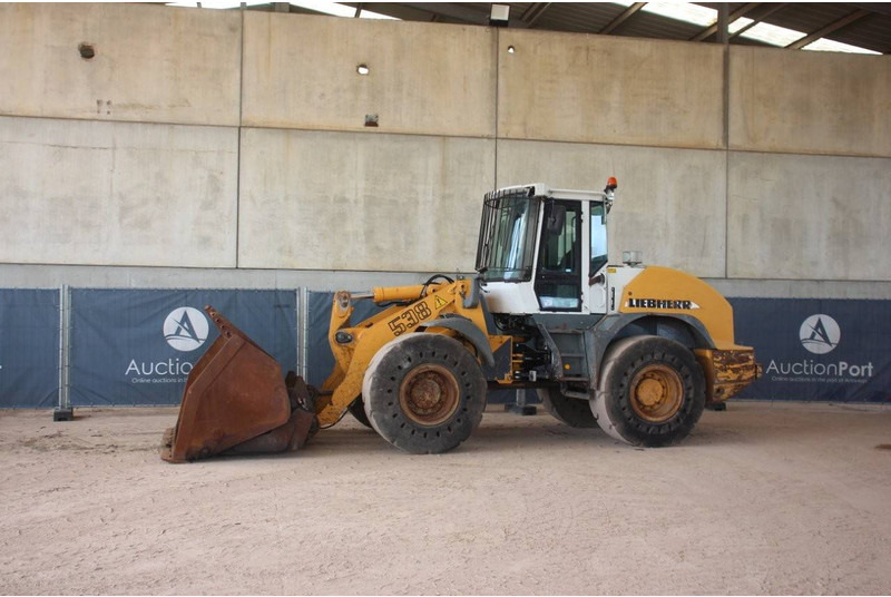 Liebherr L538 - Ελαστιχοφόρος φορτωτής: φωτογραφία 1 Liebherr L538 - Ελαστιχοφόρος φορτωτής: φωτογραφία 1