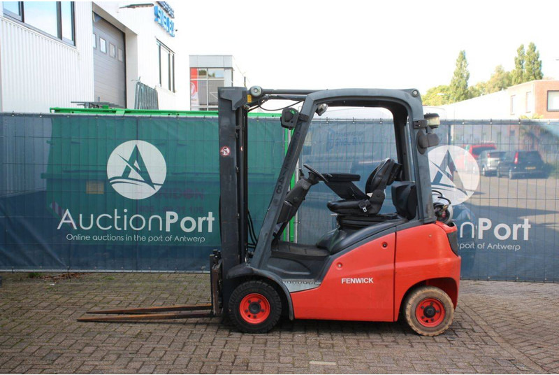 Linde H14T-C1 - Υγραεριοκίνητο περονοφόρο: φωτογραφία 2 Linde H14T-C1 - Υγραεριοκίνητο περονοφόρο: φωτογραφία 2