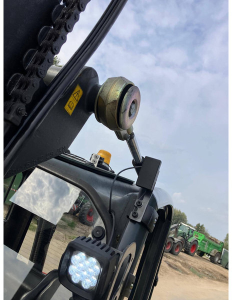 Πετρελαιοκίνητο περονοφόρο Linde H25D-02: φωτογραφία 15