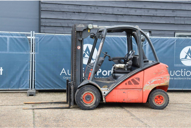 Linde H30D - Πετρελαιοκίνητο περονοφόρο: φωτογραφία 1 Linde H30D - Πετρελαιοκίνητο περονοφόρο: φωτογραφία 1
