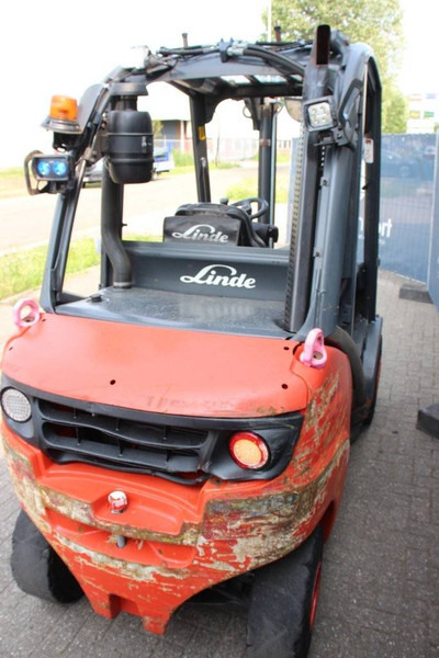 Linde H35D-02 - Πετρελαιοκίνητο περονοφόρο: φωτογραφία 5 Linde H35D-02 - Πετρελαιοκίνητο περονοφόρο: φωτογραφία 5