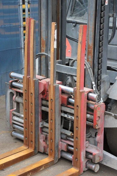 Πετρελαιοκίνητο περονοφόρο Linde H50D-01: φωτογραφία 10
