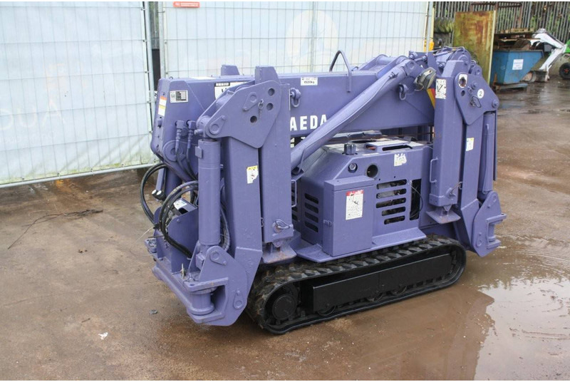 Maeda MC-205 - Ερπυστριοφόρος γερανός: φωτογραφία 4 Maeda MC-205 - Ερπυστριοφόρος γερανός: φωτογραφία 4