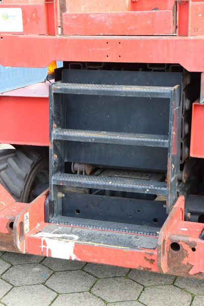 Ψαλιδωτό ανυψωτικό Manitou 120SC: φωτογραφία 12 Ψαλιδωτό ανυψωτικό Manitou 120SC: φωτογραφία 12