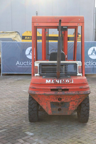 Manitou MCE 25H - Πετρελαιοκίνητο περονοφόρο: φωτογραφία 5 Manitou MCE 25H - Πετρελαιοκίνητο περονοφόρο: φωτογραφία 5