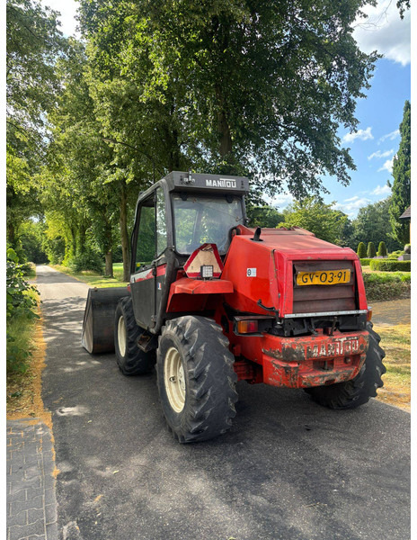 Manitou MLT 524 - Τηλεσκοπικός φορτωτής: φωτογραφία 5 Manitou MLT 524 - Τηλεσκοπικός φορτωτής: φωτογραφία 5