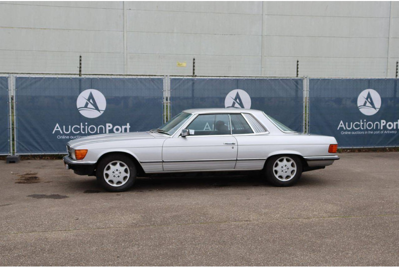 Mercedes-Benz 300-serie 380 SLC - Λιμουζίνα/ Sedan: φωτογραφία 1 Mercedes-Benz 300-serie 380 SLC - Λιμουζίνα/ Sedan: φωτογραφία 1