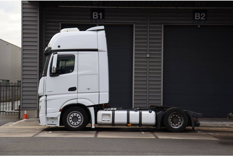Mercedes-Benz ACTROS - Φορτηγό σασί: φωτογραφία 2 Mercedes-Benz ACTROS - Φορτηγό σασί: φωτογραφία 2