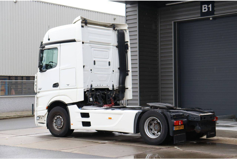 Mercedes-Benz Actros - Φορτηγό σασί: φωτογραφία 4 Mercedes-Benz Actros - Φορτηγό σασί: φωτογραφία 4