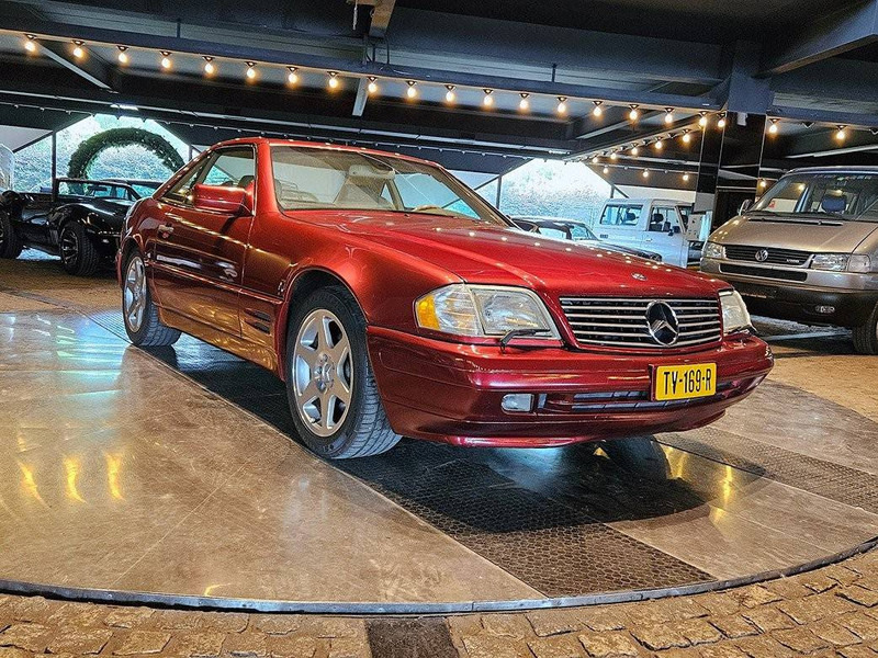 Mercedes-Benz SL-Klasse (R129) _ 500 ("40th Anniversary Roadster") - Λιμουζίνα/ Sedan: φωτογραφία 3 Mercedes-Benz SL-Klasse (R129) _ 500 ("40th Anniversary Roadster") - Λιμουζίνα/ Sedan: φωτογραφία 3