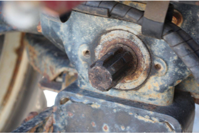 Τρακτέρ Mitsubishi MT165: φωτογραφία 18
