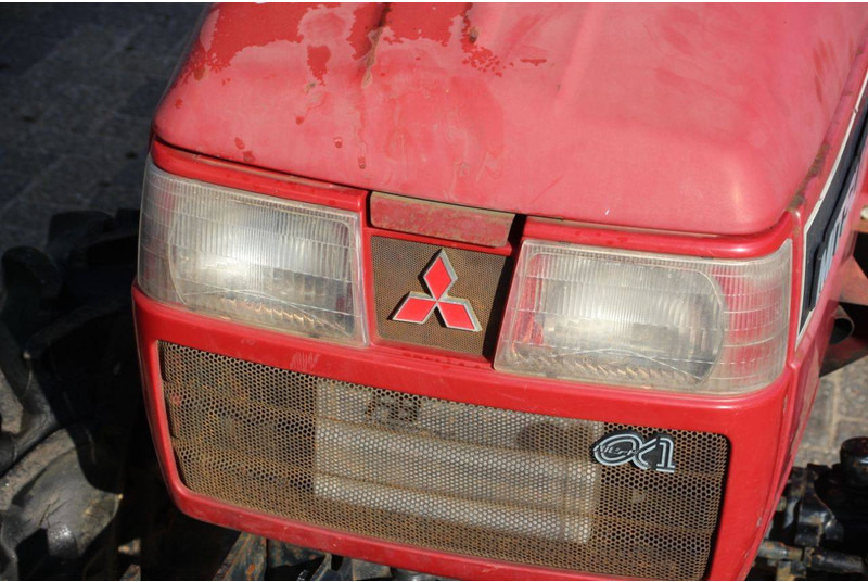 Τρακτέρ Mitsubishi MT165: φωτογραφία 9