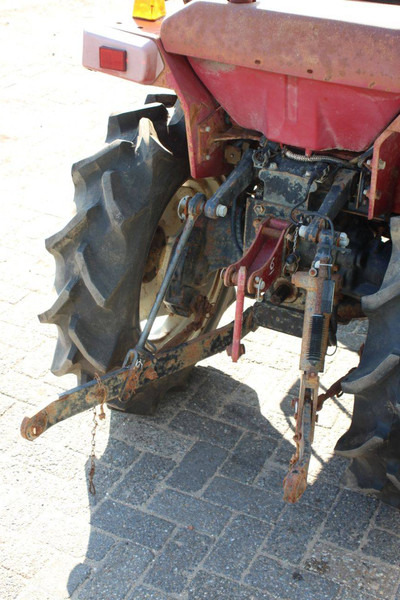 Τρακτέρ Mitsubishi MT165: φωτογραφία 17