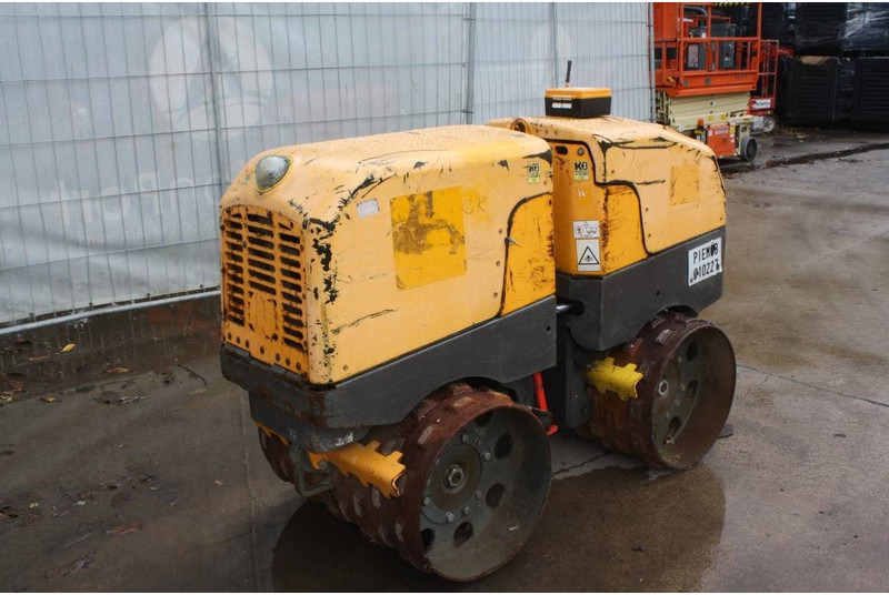 Neuson Roller RT2SC - Οδοστρωτήρας: φωτογραφία 2 Neuson Roller RT2SC - Οδοστρωτήρας: φωτογραφία 2