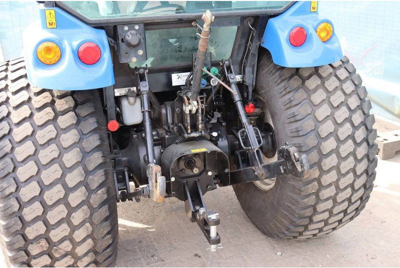 Τρακτέρ New Holland Boomer 50: φωτογραφία 15
