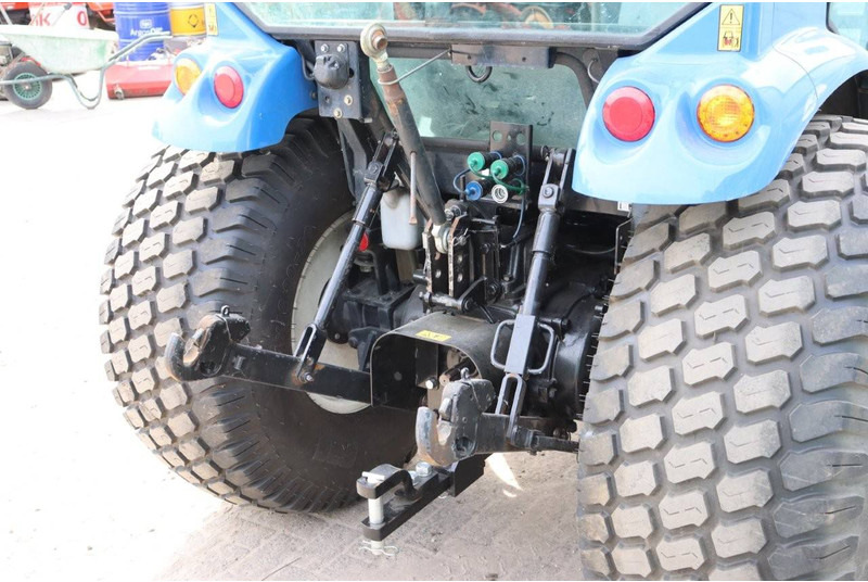 Τρακτέρ New Holland Boomer 50: φωτογραφία 17