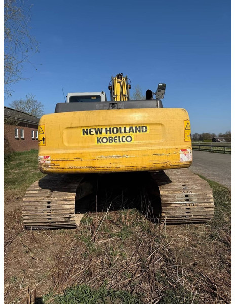 New Holland E215 - Ερπυστριοφόρος εκσκαφέας: φωτογραφία 3 New Holland E215 - Ερπυστριοφόρος εκσκαφέας: φωτογραφία 3