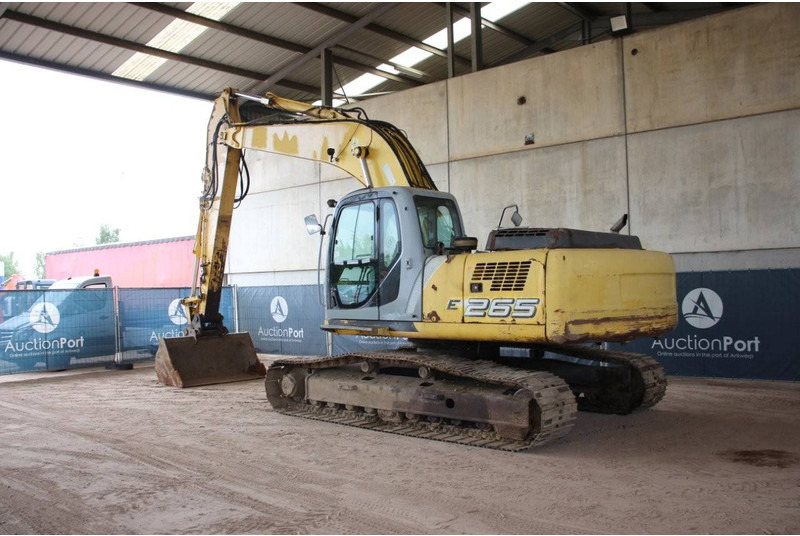 New Holland E265 - Ερπυστριοφόρος εκσκαφέας: φωτογραφία 3 New Holland E265 - Ερπυστριοφόρος εκσκαφέας: φωτογραφία 3