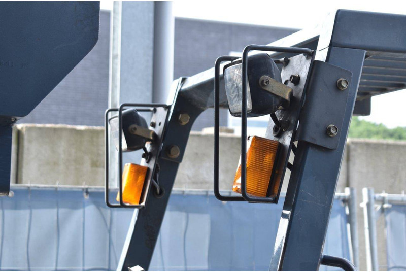 Ηλεκτροκίνητο περονοφόρο Nissan CWP02L25CU: φωτογραφία 12 Ηλεκτροκίνητο περονοφόρο Nissan CWP02L25CU: φωτογραφία 12