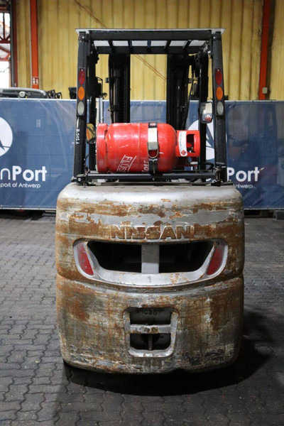 Nissan MC UG1F - Υγραεριοκίνητο περονοφόρο: φωτογραφία 5 Nissan MC UG1F - Υγραεριοκίνητο περονοφόρο: φωτογραφία 5