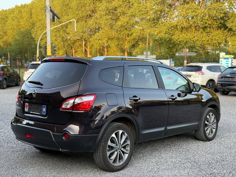 Nissan QASHQAI DCI AWD Automatic - Λιμουζίνα/ Sedan: φωτογραφία 5 Nissan QASHQAI DCI AWD Automatic - Λιμουζίνα/ Sedan: φωτογραφία 5