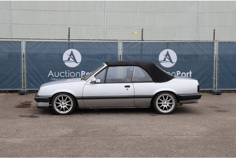 Opel ASCONA-C - Αυτοκίνητο: φωτογραφία 2 Opel ASCONA-C - Αυτοκίνητο: φωτογραφία 2