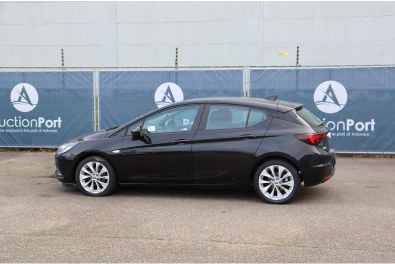 Opel Astra - Λιμουζίνα/ Sedan: φωτογραφία 3 Opel Astra - Λιμουζίνα/ Sedan: φωτογραφία 3