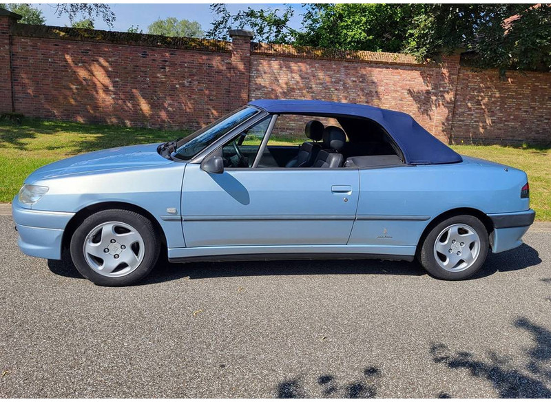 Peugeot 306 Cabriolet 1.6 Automatic - Αυτοκίνητο: φωτογραφία 2 Peugeot 306 Cabriolet 1.6 Automatic - Αυτοκίνητο: φωτογραφία 2