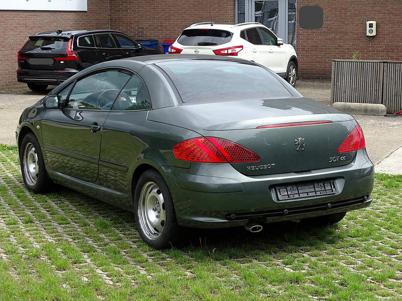 Peugeot 307 CC 1.6i - Λιμουζίνα/ Sedan: φωτογραφία 5 Peugeot 307 CC 1.6i - Λιμουζίνα/ Sedan: φωτογραφία 5