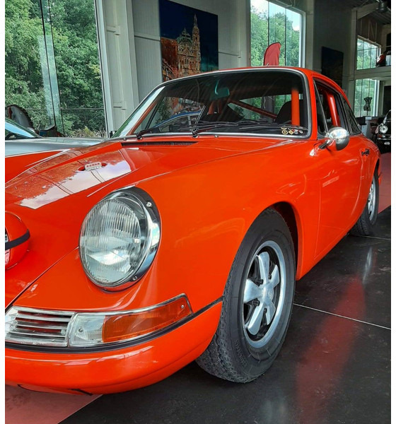Porsche 911 T - Λιμουζίνα/ Sedan: φωτογραφία 5 Porsche 911 T - Λιμουζίνα/ Sedan: φωτογραφία 5