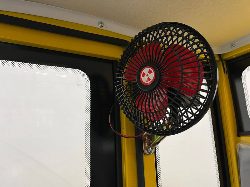 Σάρωθρο δρόμων RTE ST150: φωτογραφία 7