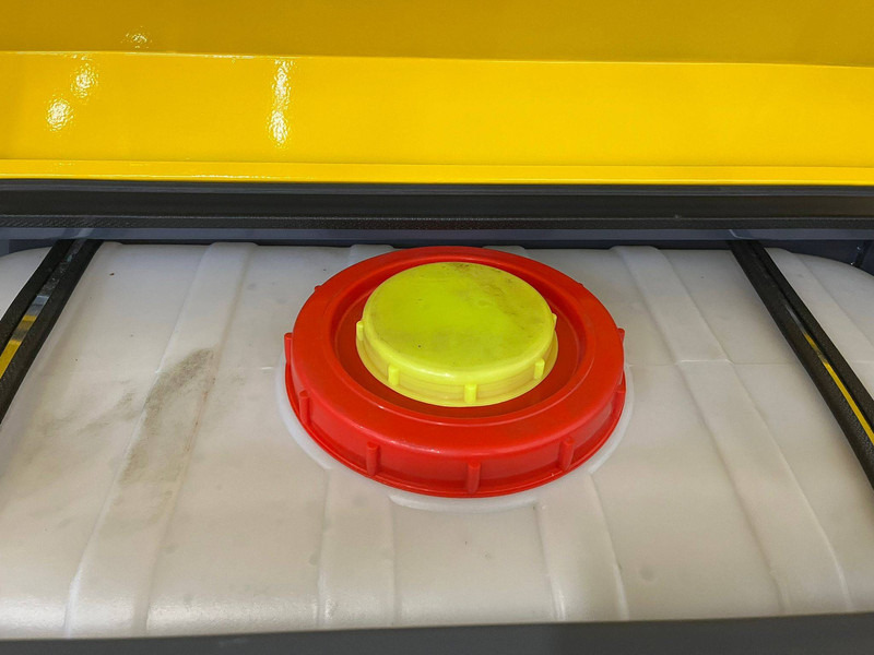 Σάρωθρο δρόμων RTE ST150: φωτογραφία 12